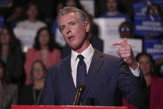 California Republicans Sue to Stop Democrats' New Maps