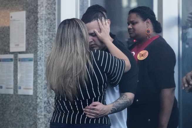Judge Halts Abrego Garcia's Deportation, for Now
