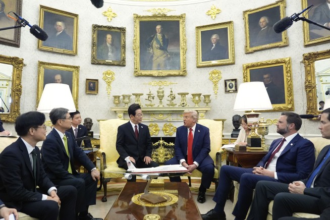 North Korea Has Potential, Trump Tells Its Neighbor