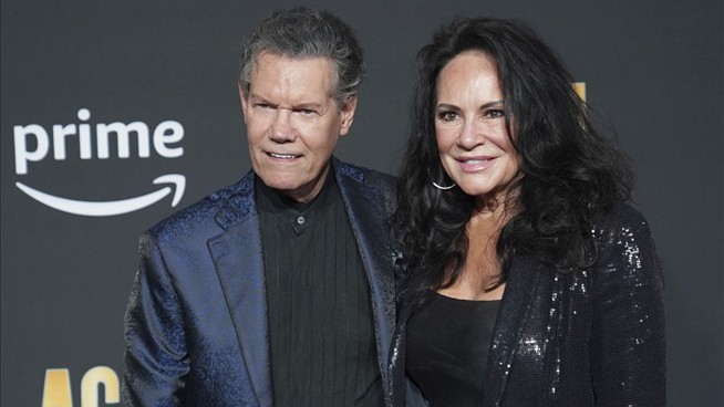 Randy Travis' Wife: Doctors Wanted Me to Pull the Plug