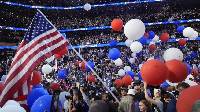Trump, Democrats Float Idea of Midterm Conventions