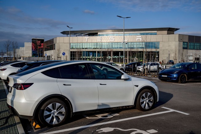 Tesla's European Sales Slump Shows No Sign of Letting Up