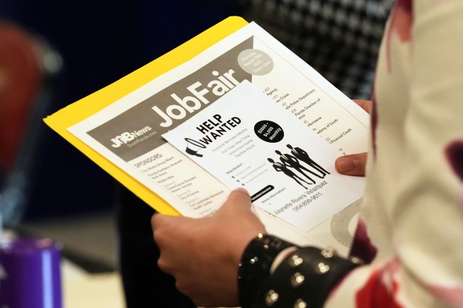 Economists Expect Another Weak Jobs Report