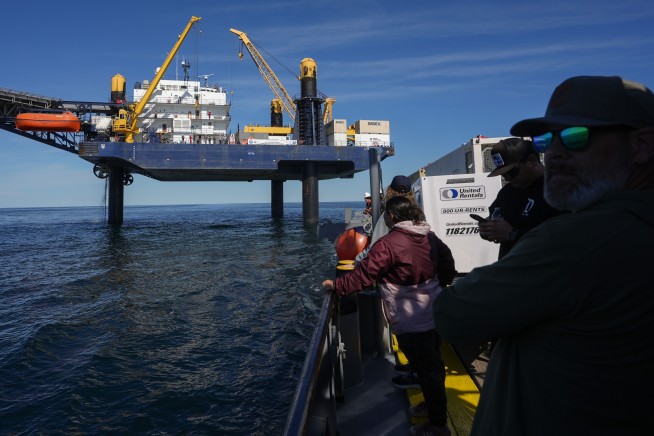Scientists Tap 'Secret' Fresh Water Under Ocean