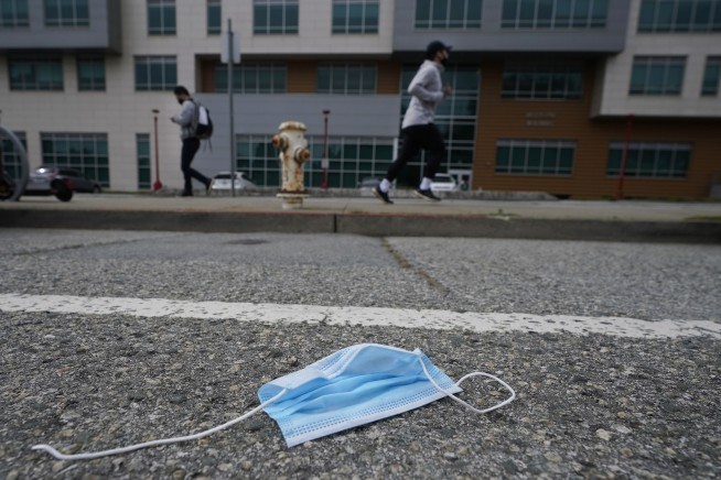 How Pandemic Face Masks Are Polluting Land and Water