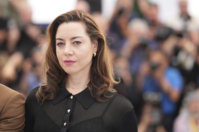 Aubrey Plaza Lists LA Home She Shared With Late Husband