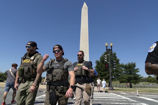 DC's Alleged Sandwich Chucker Enters His Plea