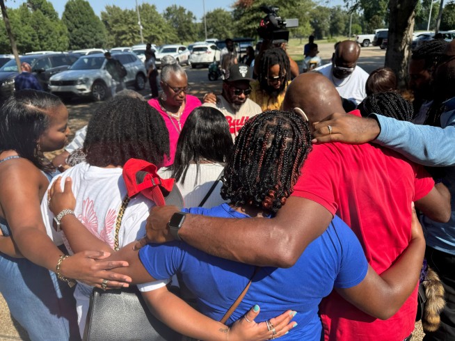 Black Student Found Hanged From Tree in Mississippi