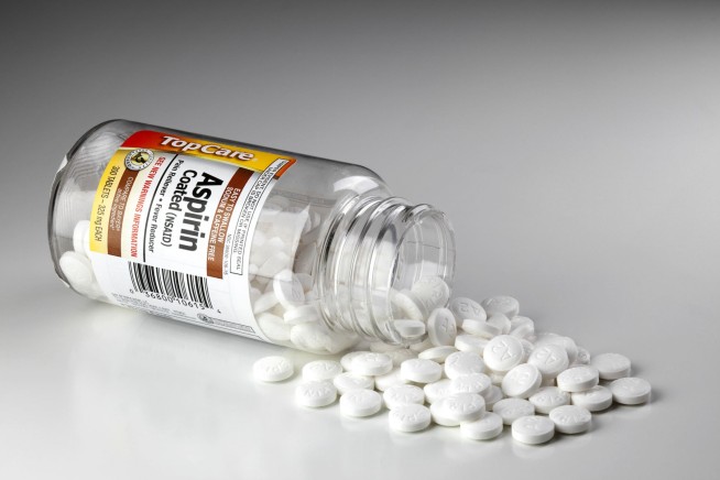 Aspirin Slashes Risk of Colorectal Cancer Comeback