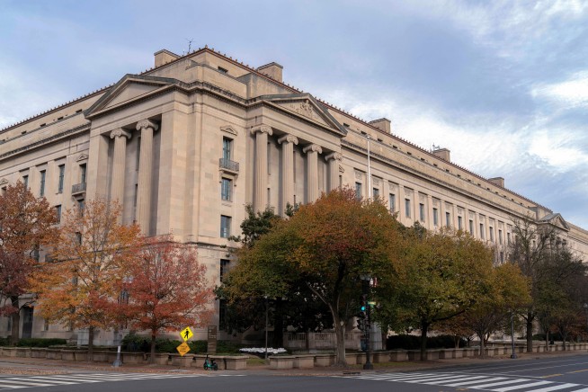 Inmate Who Mailed Bombs to Feds Gets Another 80 Years