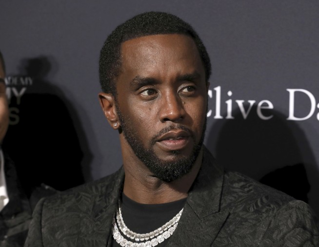 Prosecutors Ask Judge to Throw the Book at Combs