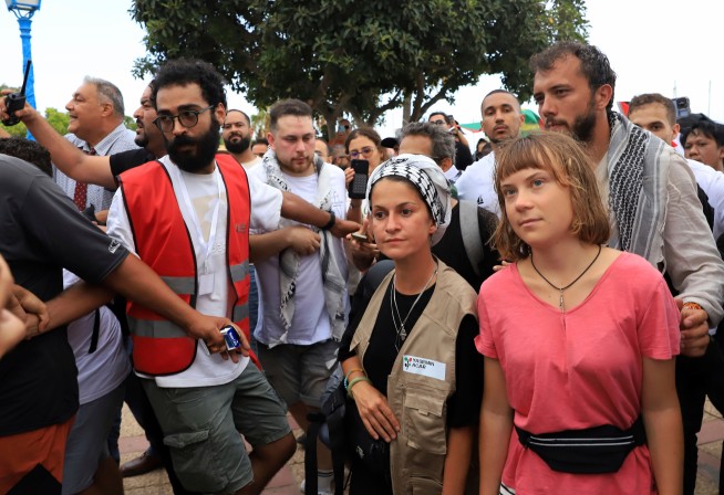 Israel Stops Convoy Taking Aid to Gaza, Detaining Thunberg