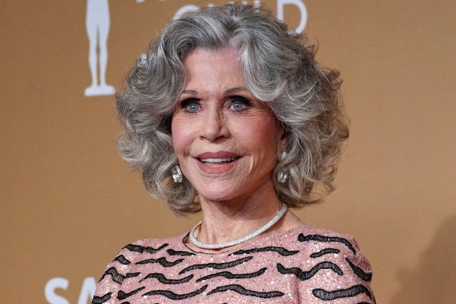 Jane Fonda Puts Her Activist Hat Back On