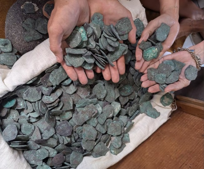 Sunken Treasure Fleet Gives Up $1M in Coins