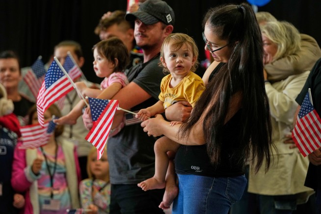 Trump May Accept Only South Africans as Refugees