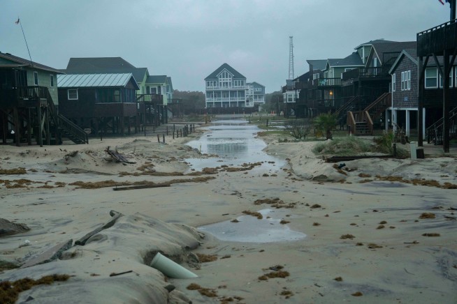 Winds, Flooding May Hit North Carolina to New Jersey