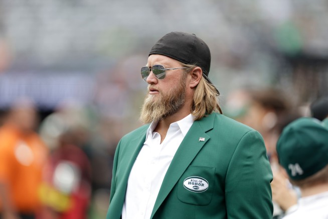Former Jets Star Asks Fans for a Kidney