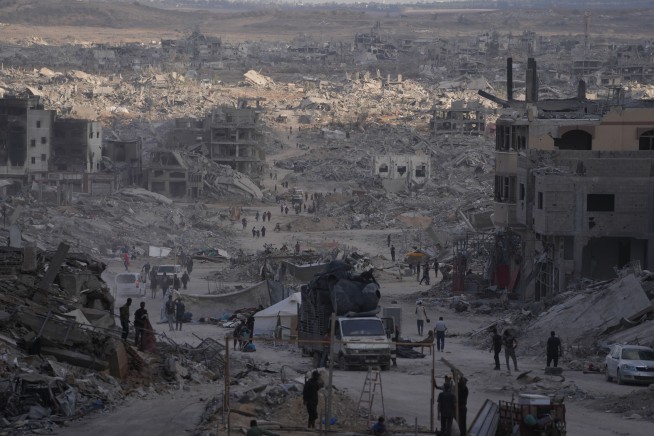 Trump Warns Hamas to Stop Killing People