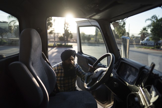 Thousands of Truckers Are Off the Road After English Tests