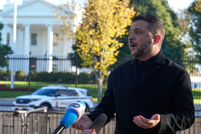 Trump Waffles as Zelensky Pushes for Tomahawks