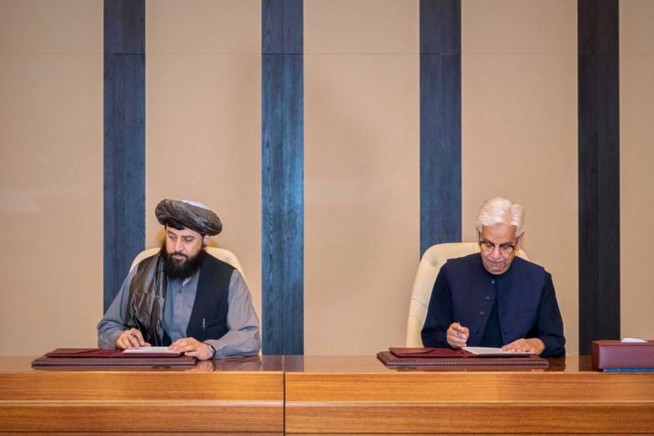 Taliban and Pakistan Reach Ceasefire After Border Clashes