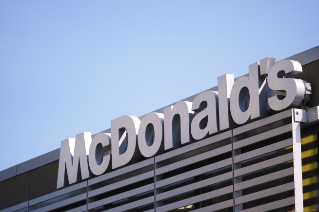Florida McDonald's Brawl Ends With Gunfire
