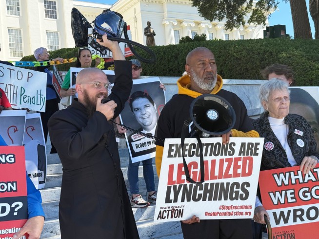Alabama Executes Man, 54, for 1993 Killing