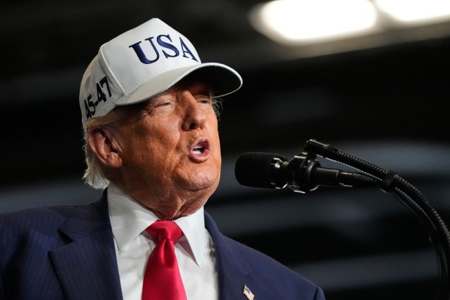 The Strategy Behind Trump's Talk of a Third Term