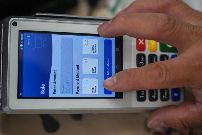 Over Two Dozen States Sue White House Over Food Stamps