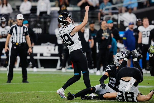 Jaguars Rookie Shatters NFL Record With 68-Yard Field Goal