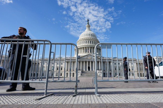 New Trump Pardons Widen Reach to Riot-Related Cases