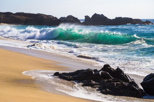 'Very Big' Wave Claims Lives of 7-Year-Old, Would-Be Hero Dad