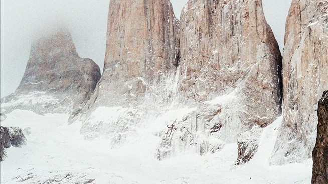 Tourists Die in Blizzard at Chilean National Park
