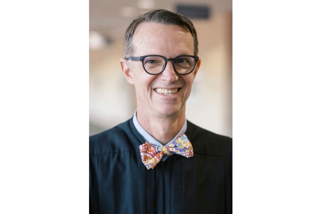 Missouri Judge With Elvis Obsession Steps Down