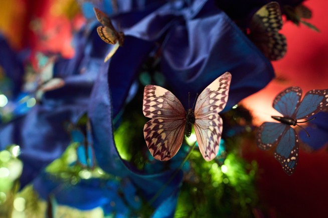 Melania Trump Unveils White House Holiday Decor