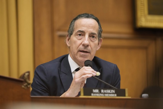 Police Boost Security for Raskin After Claim About J6 Pardonee