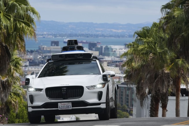 Passenger Gives Birth in Moving Robotaxi