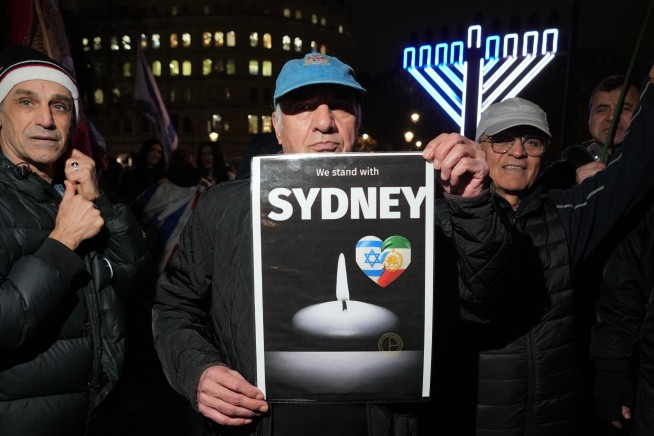 Bondi Shooting Suspect Hit With Murder, Terror Charges