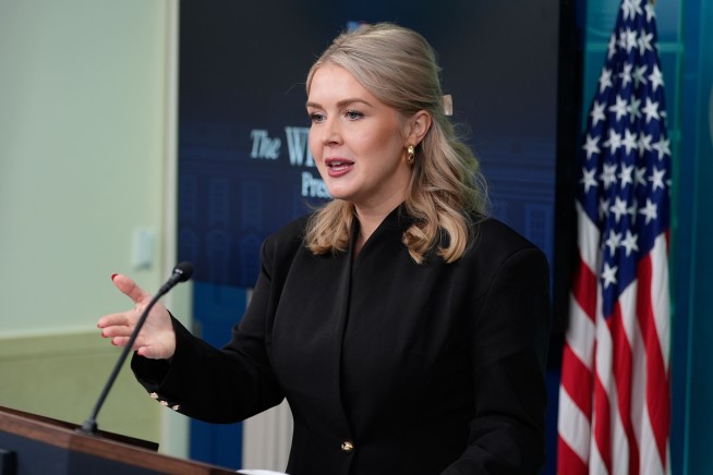 Trump, a 'Student of History,' Writes 'Eloquent' Presidential Plaques