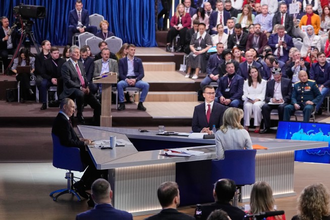 Putin Doubles Down on Ukraine Demands