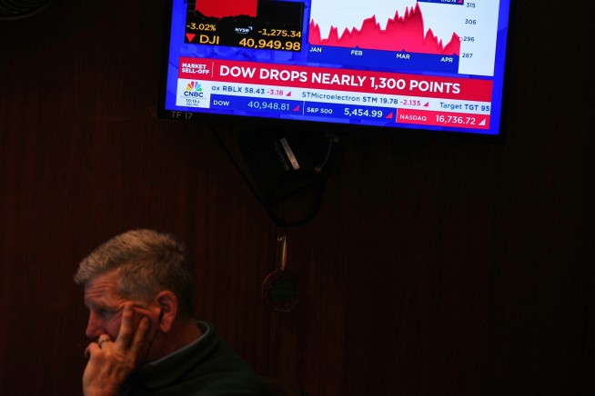 Stocks End 2025 With More Losses