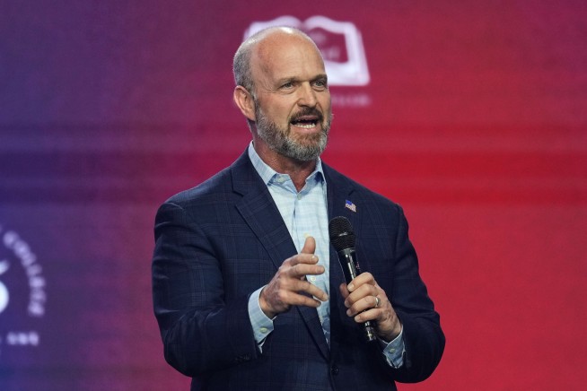 Heritage Foundation Urges Trump to 'Save the Family'