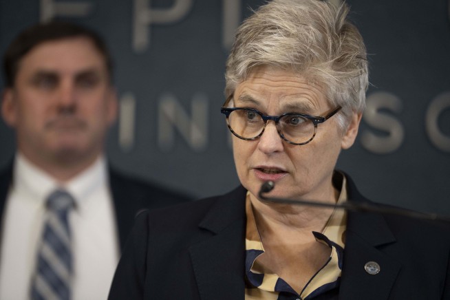 Minn. Prosecutors to Public: Share Evidence in ICE Shooting