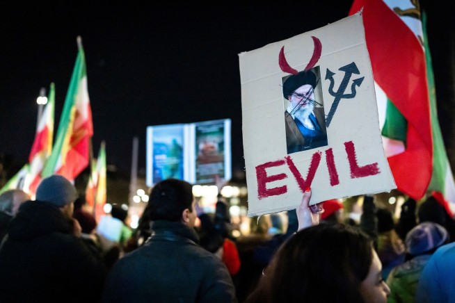 Iran Targets Starlink Users in Escalating Crackdown