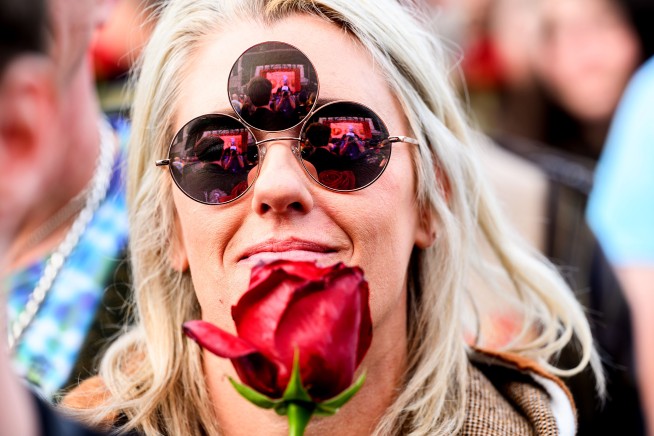 Thousands Celebrate Bob Weir