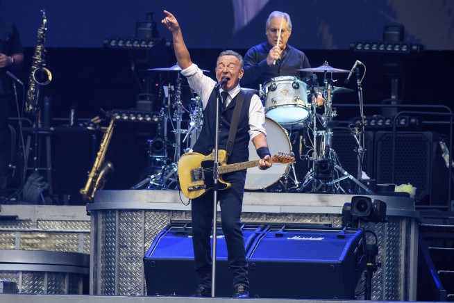 Springsteen Slams ICE 'Gestapo Tactics' at Surprise Show