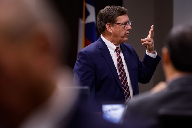 Former Uvalde Officer Acquitted for His Response to Shooting