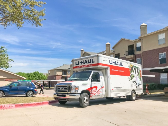 Texas Tops Nation in Supplying Residents to Other States