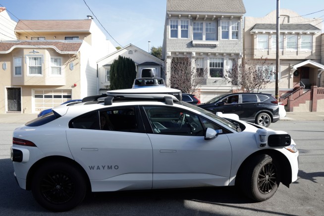 Waymo Robotaxi Hits Child