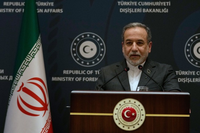 Iran: No US Talks Until Trump Ends Military Threats